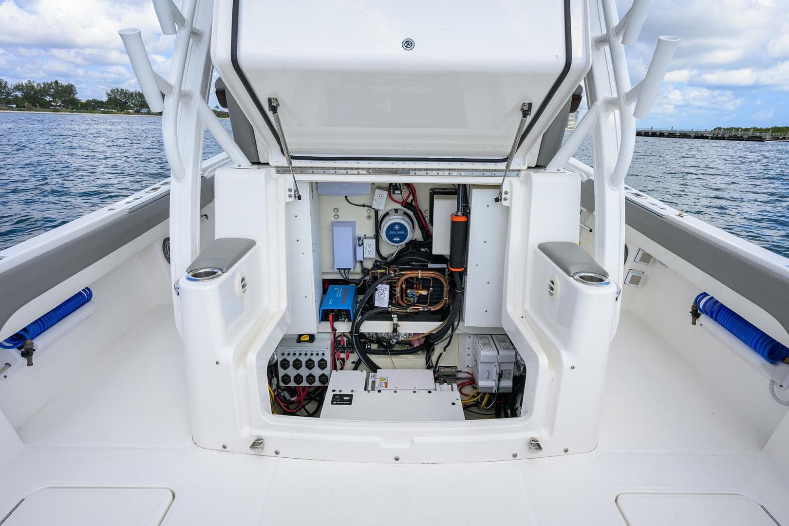 2024 Regulator — photo 29