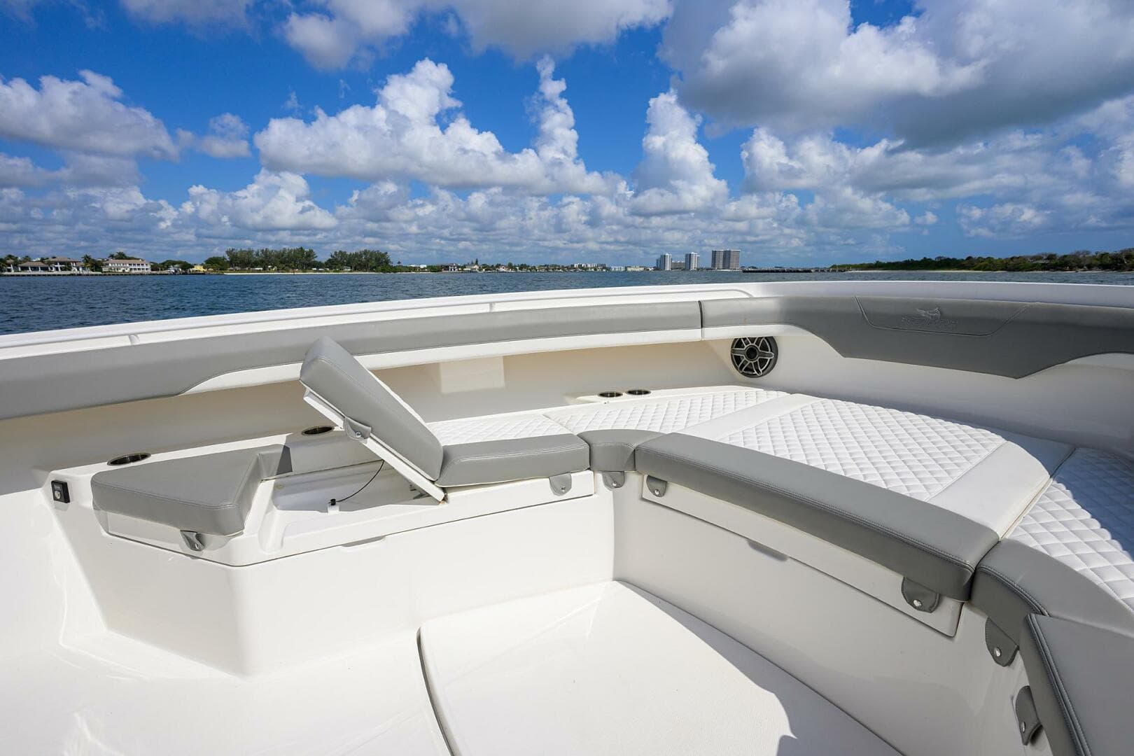 2024 Regulator — photo 16