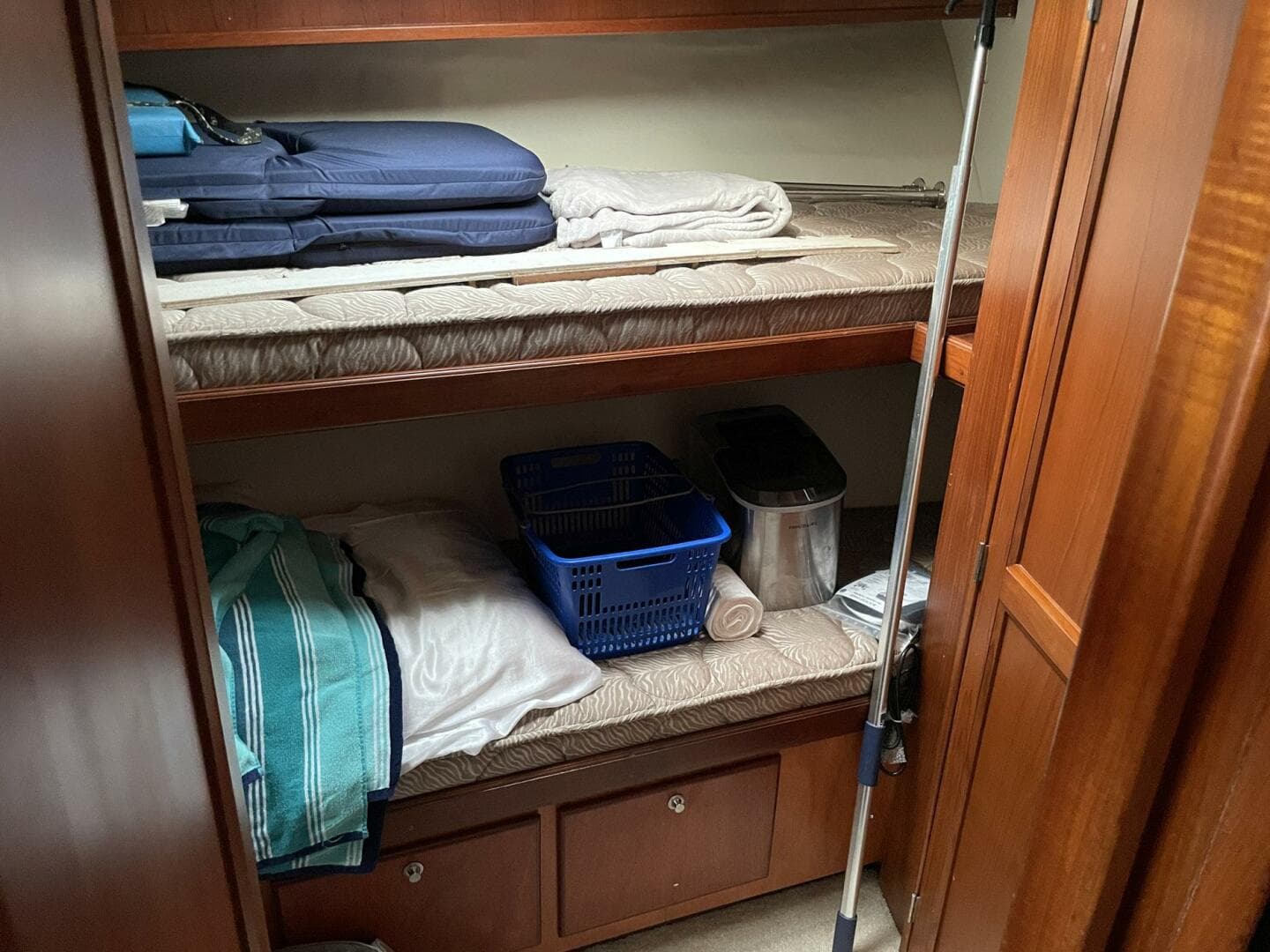 1986 Egg Harbor Convertible — photo 12