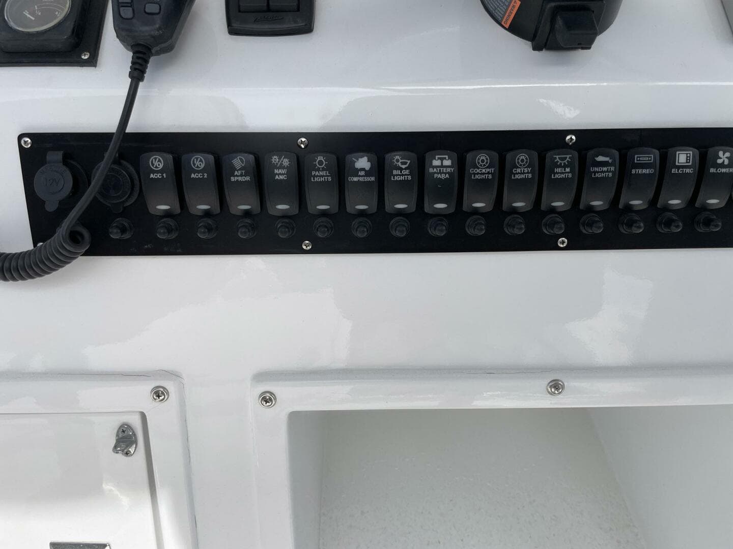 1986 Egg Harbor Convertible — photo 24