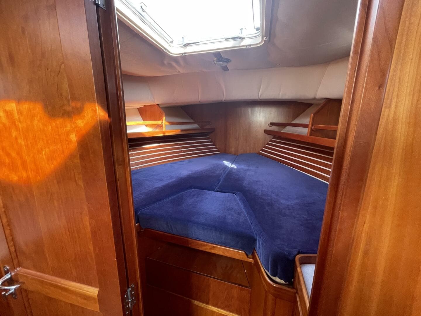 1997 Little Harbor Whisperjet 36 — photo 12