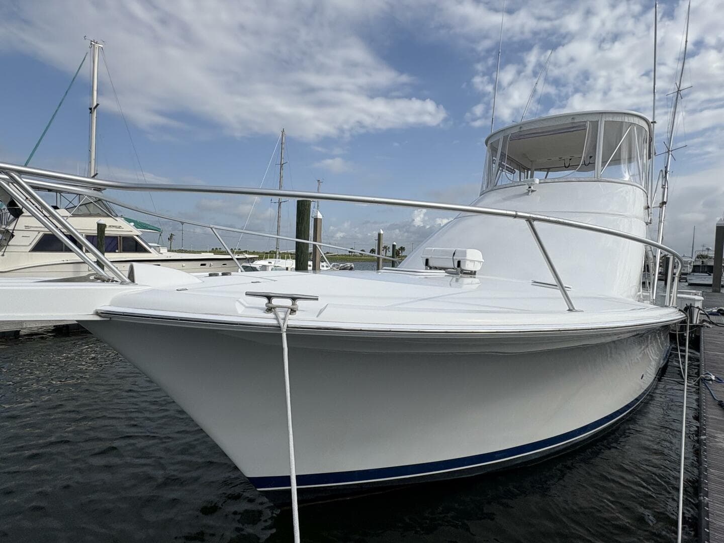 2005 Luhrs 41 Convertible — photo 58