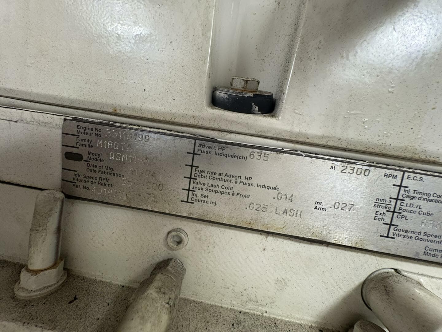 2005 Luhrs 41 Convertible — photo 39