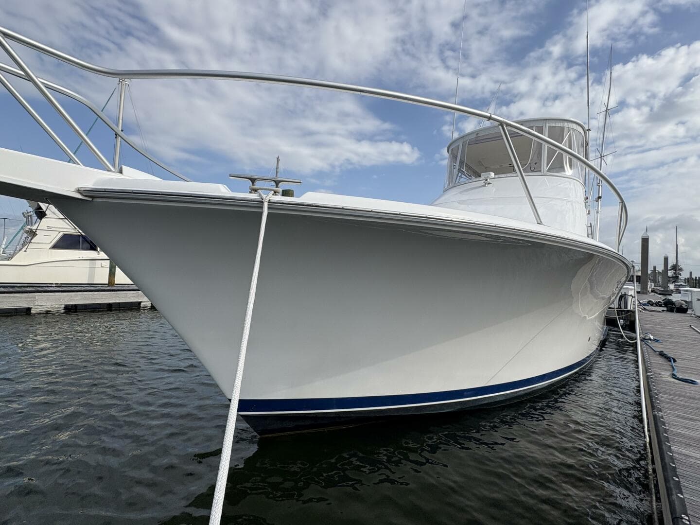 2005 Luhrs 41 Convertible — photo 59