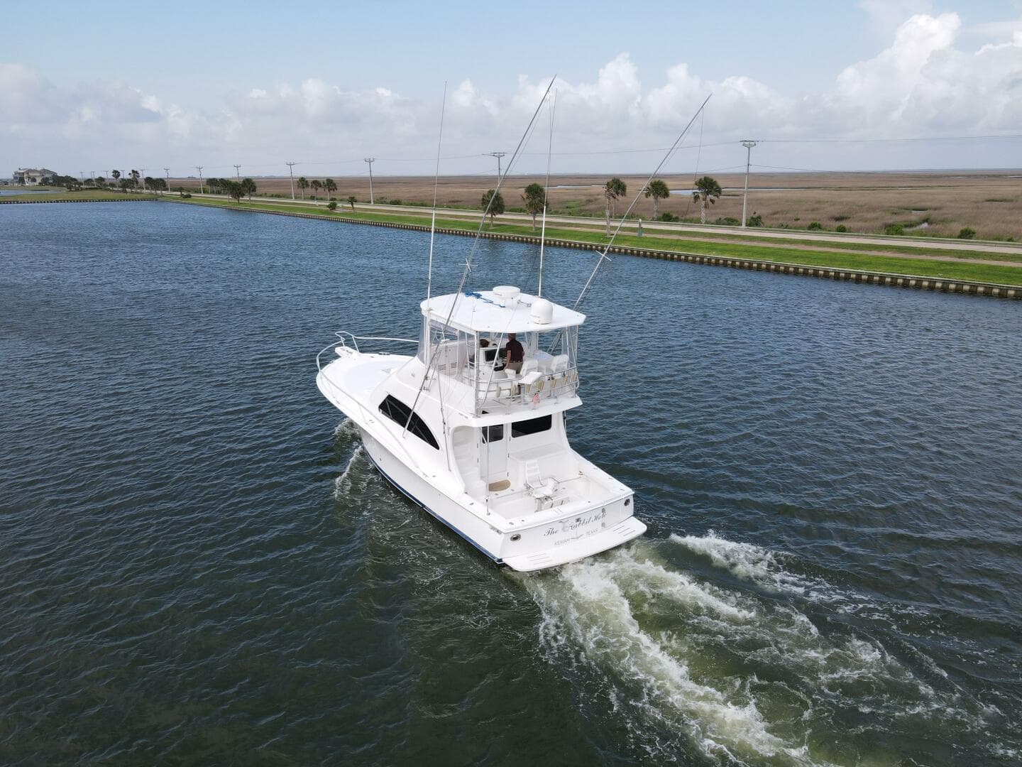 2005 Luhrs 41 Convertible — photo 73