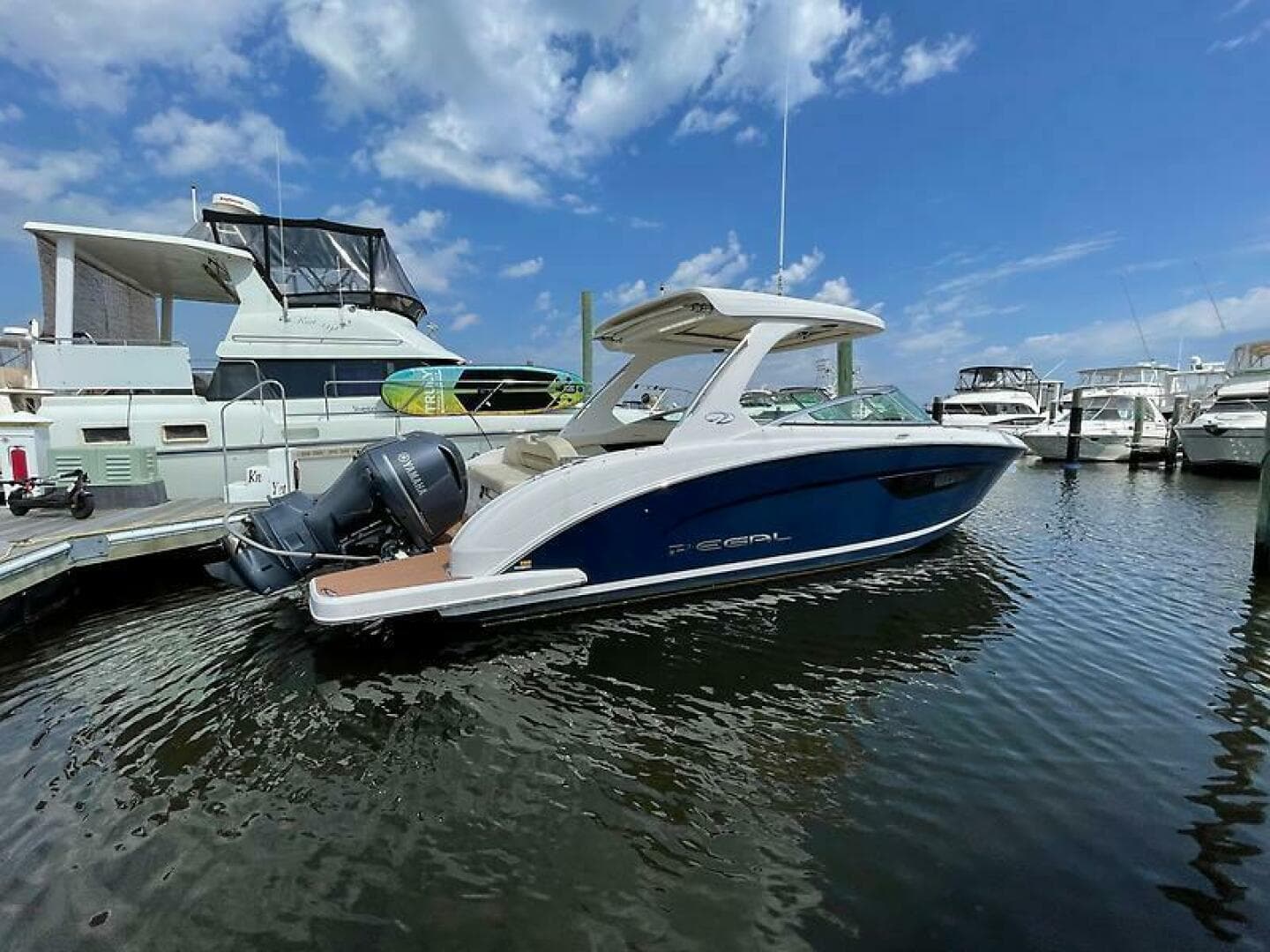 2018 Regal 33 Obx — photo 1