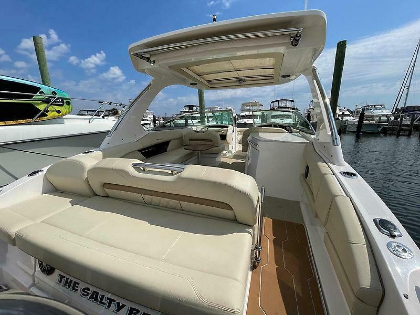 2018 Regal 33 Obx — photo 11
