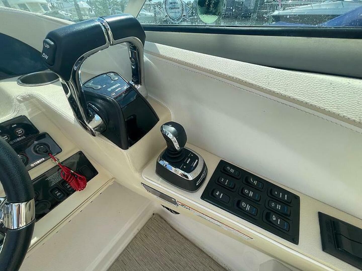 2018 Regal 33 Obx — photo 19