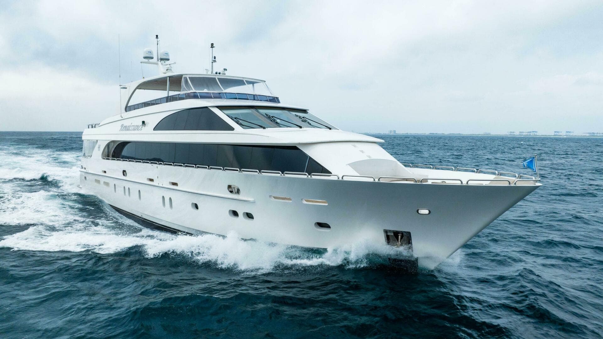 2016 Hargrave Raised Pilothouse — photo 3