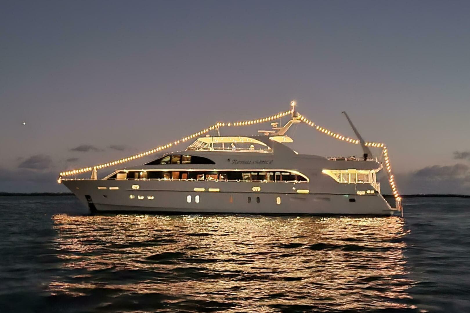 2016 Hargrave Raised Pilothouse — photo 5