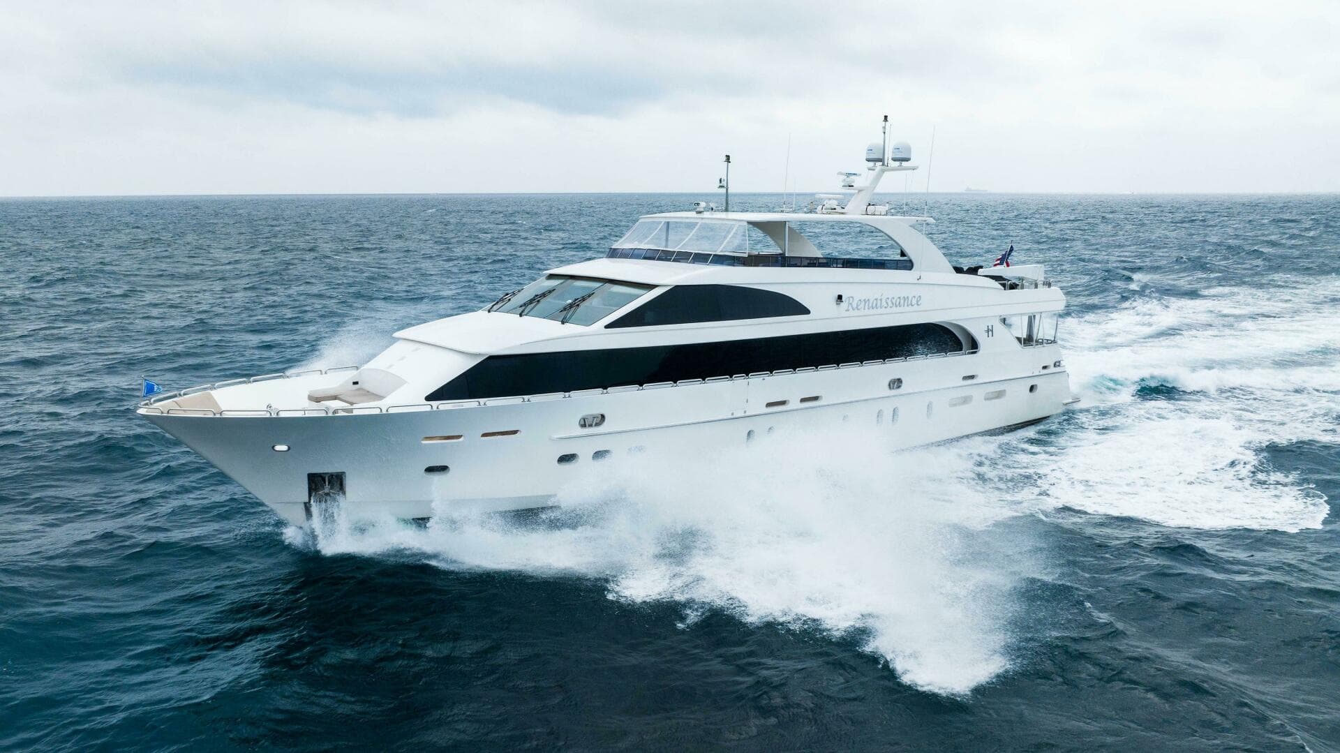 2016 Hargrave Raised Pilothouse — photo 1