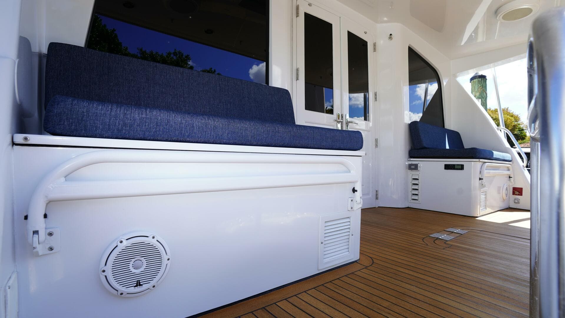 2005 Sea Force Ix Enclosed Flybridge — photo 66