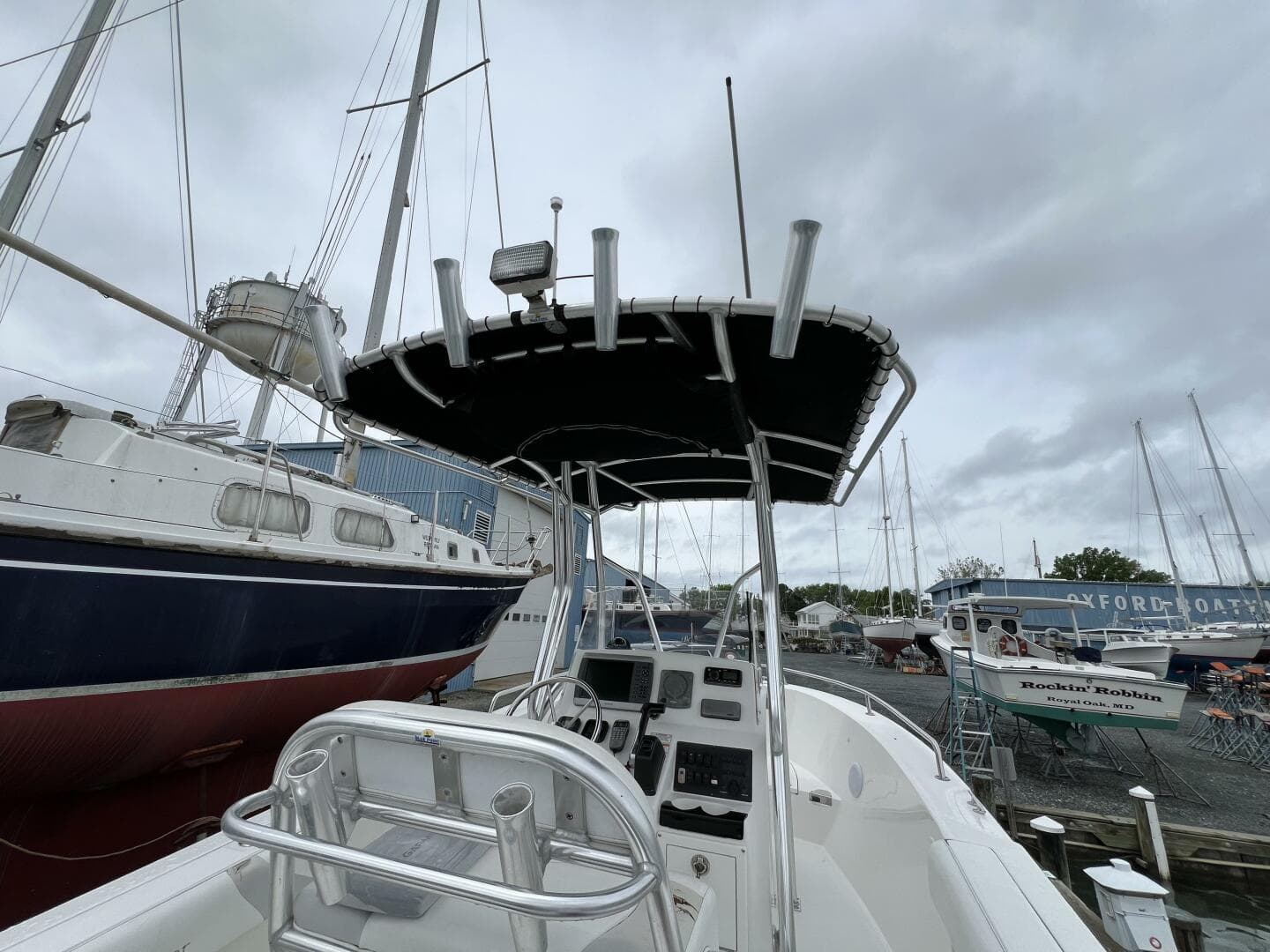 2011 Edgewater 205 CC — photo 15