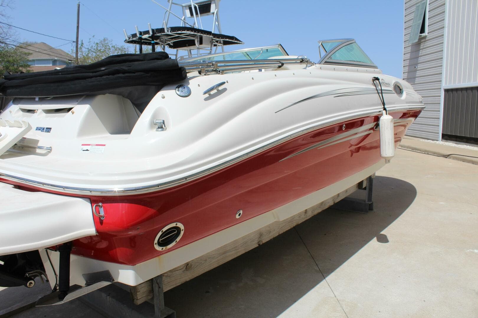 2008 Sea Ray 240 Sundeck — photo 19