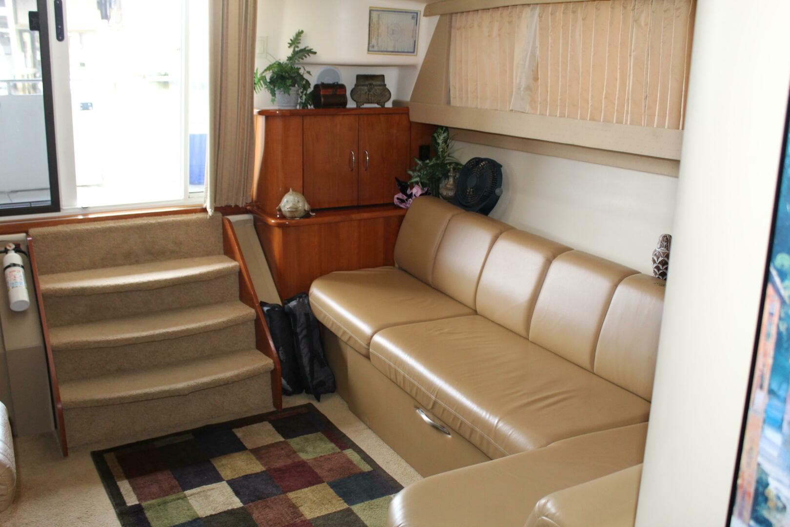 2004 Carver 360 Mariner — photo 13