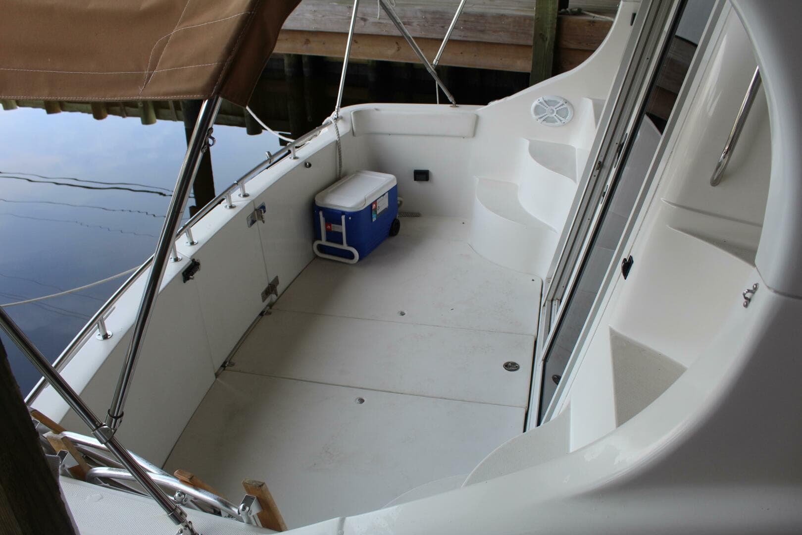 2004 Carver 360 Mariner — photo 29
