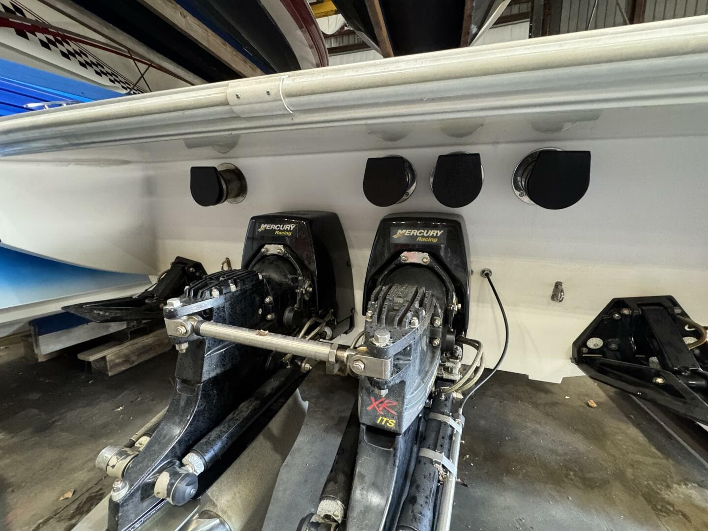 2006 Donzi 38 Zr — photo 30