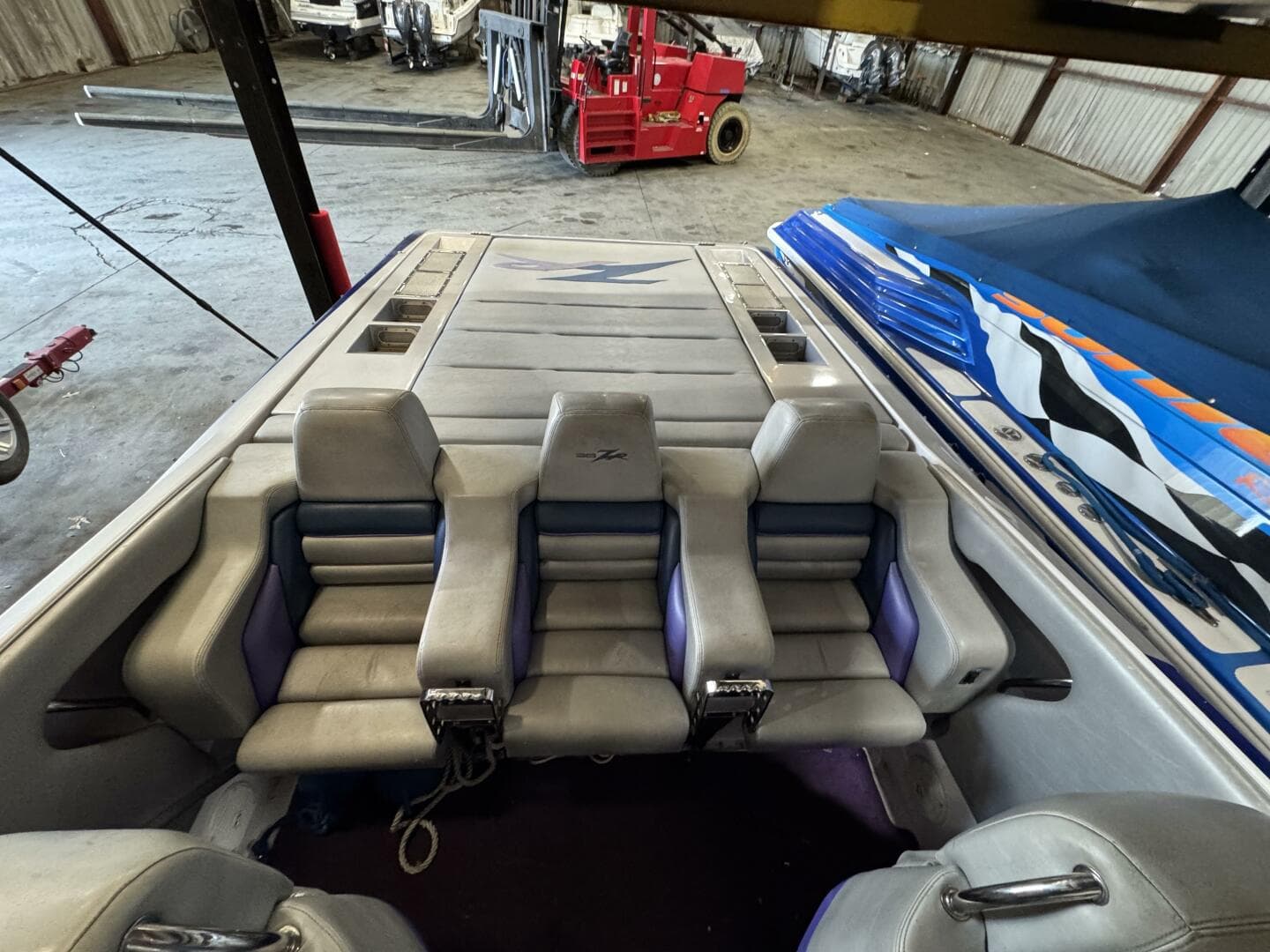 2006 Donzi 38 Zr — photo 10