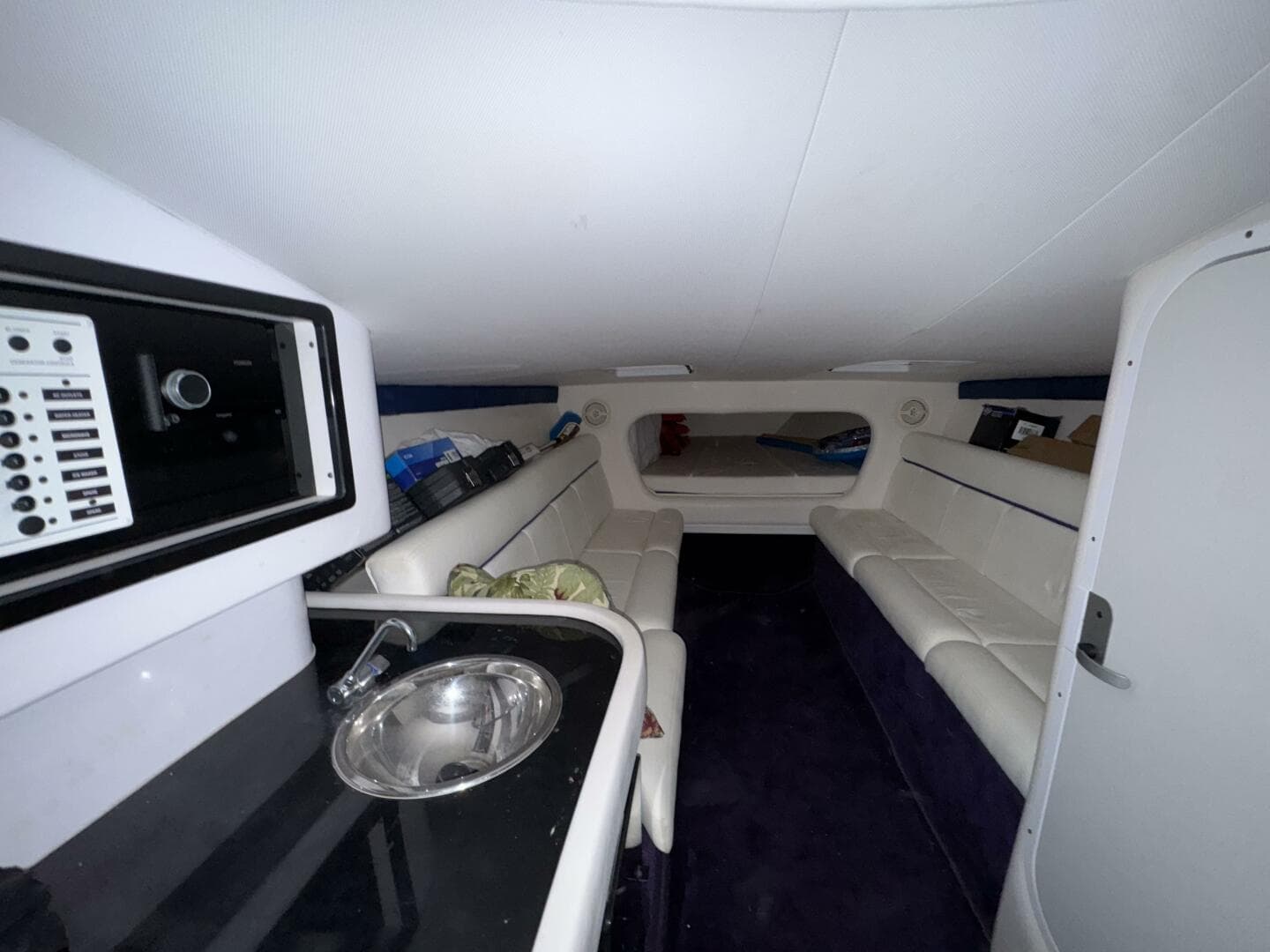 2006 Donzi 38 Zr — photo 15