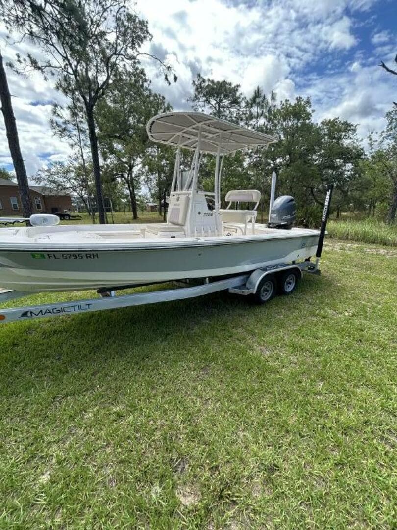 2017 Pathfinder 2200 Trs — photo 15