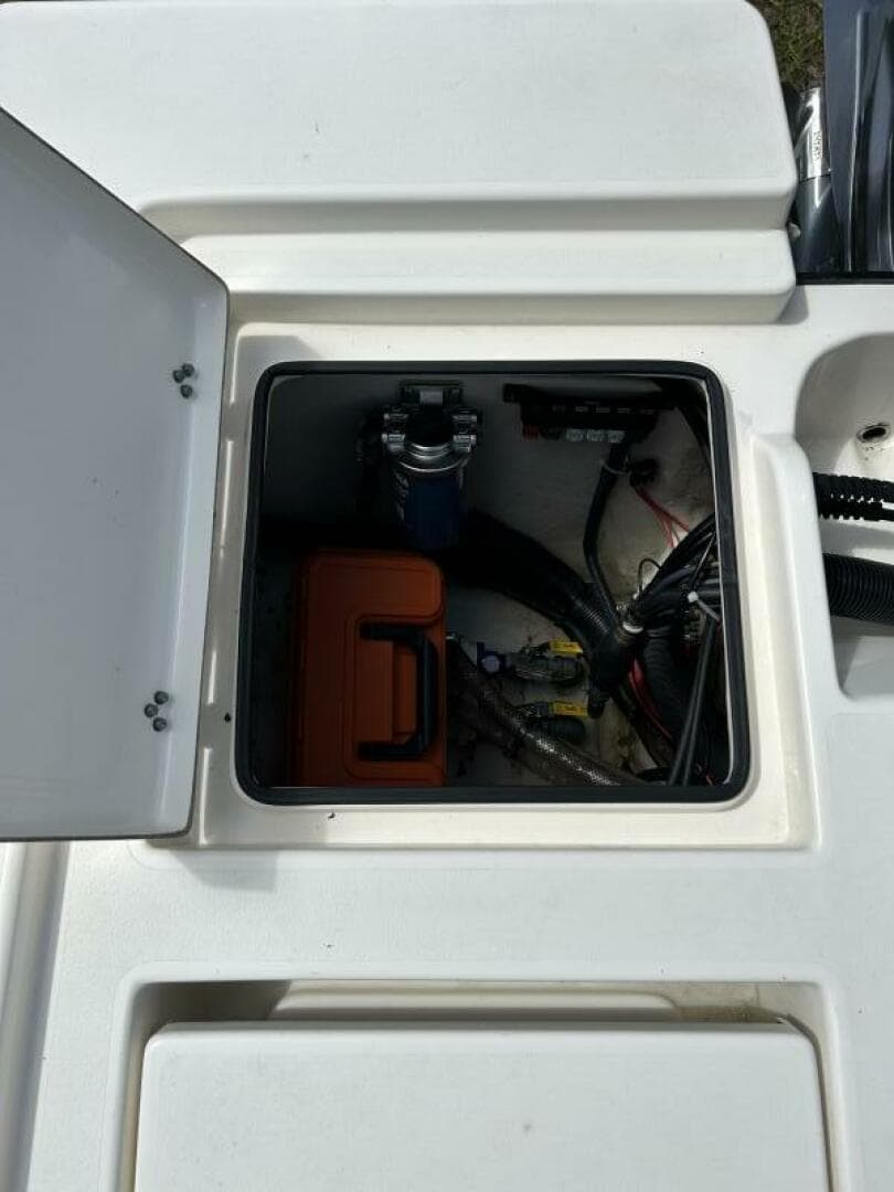 2017 Pathfinder 2200 Trs — photo 27