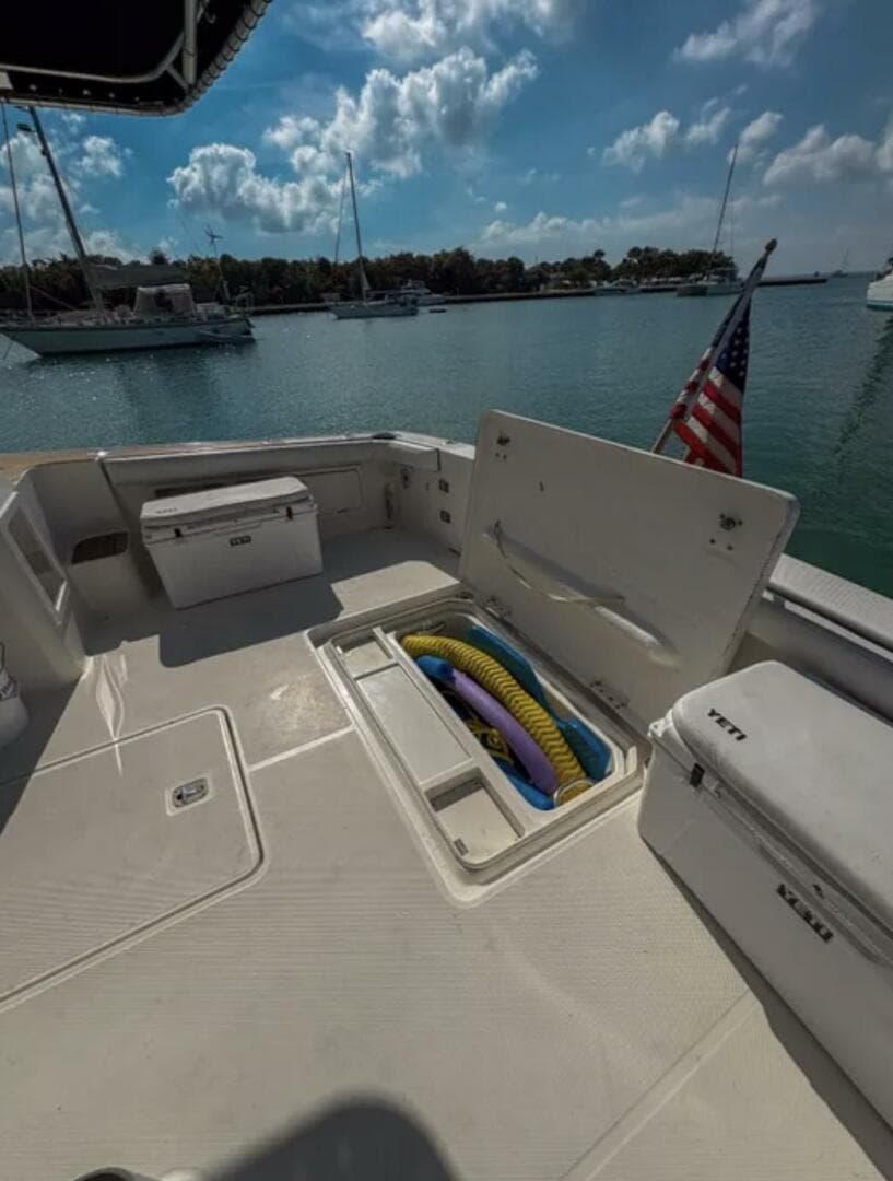 2003 Silverton 42 Convertible — photo 16