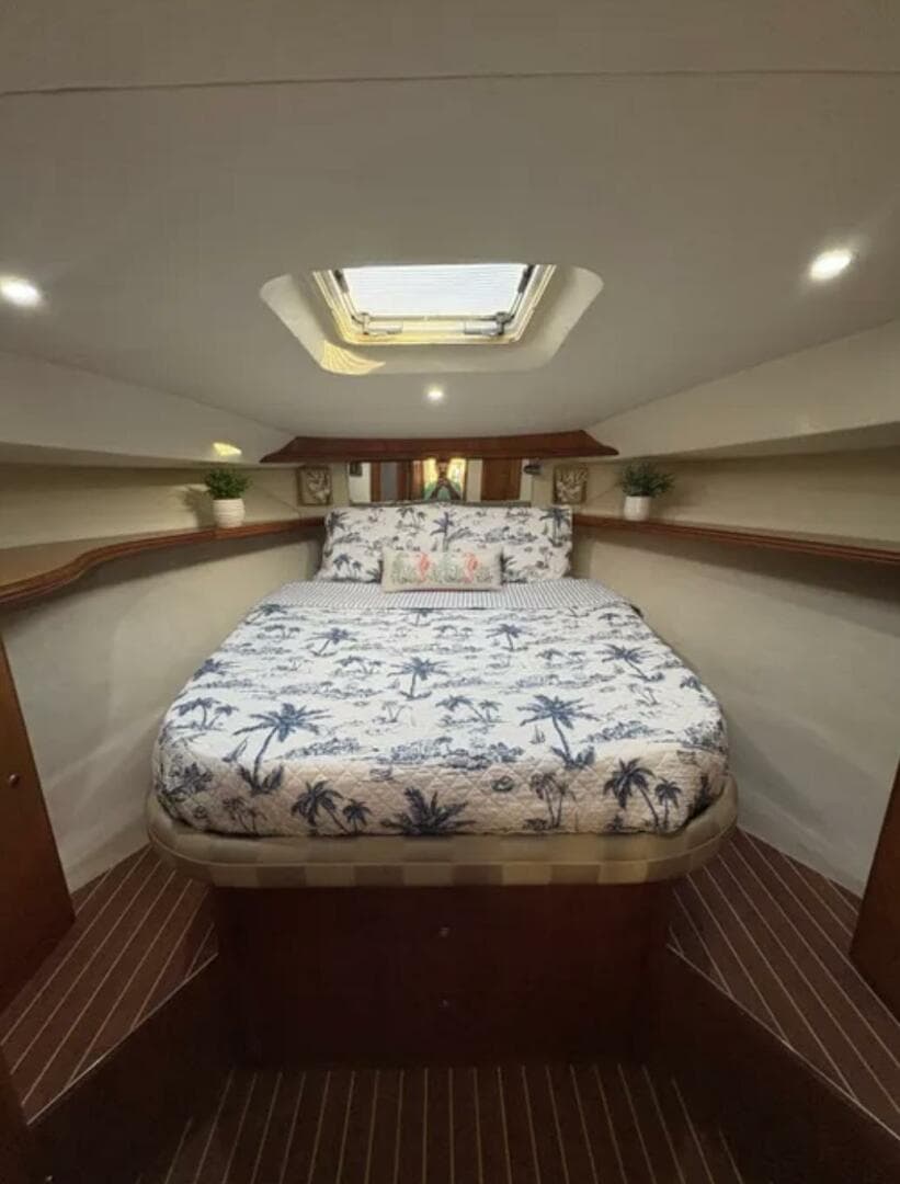 2003 Silverton 42 Convertible — photo 10