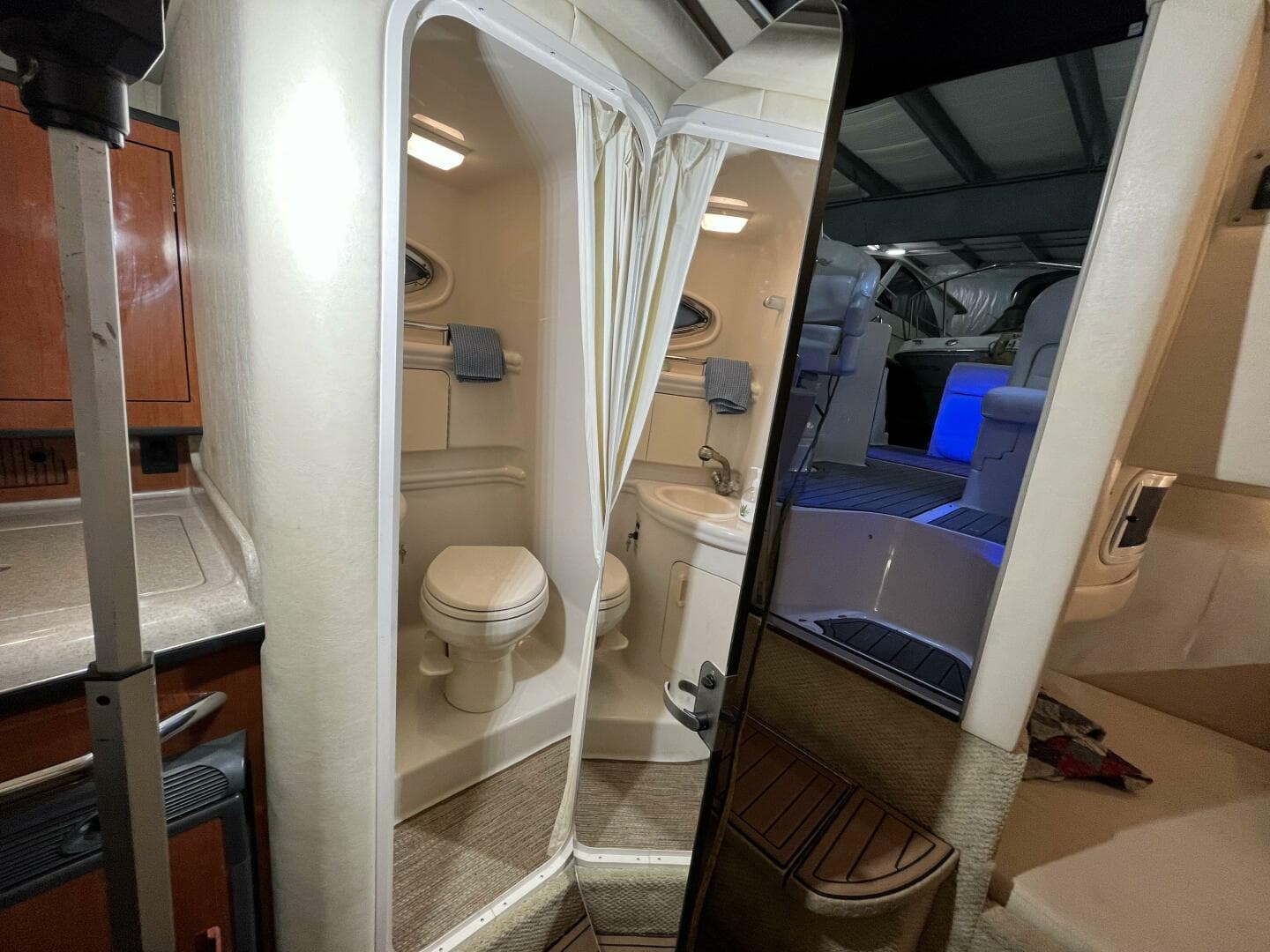 2007 Sea Ray 280 Sundancer — photo 62