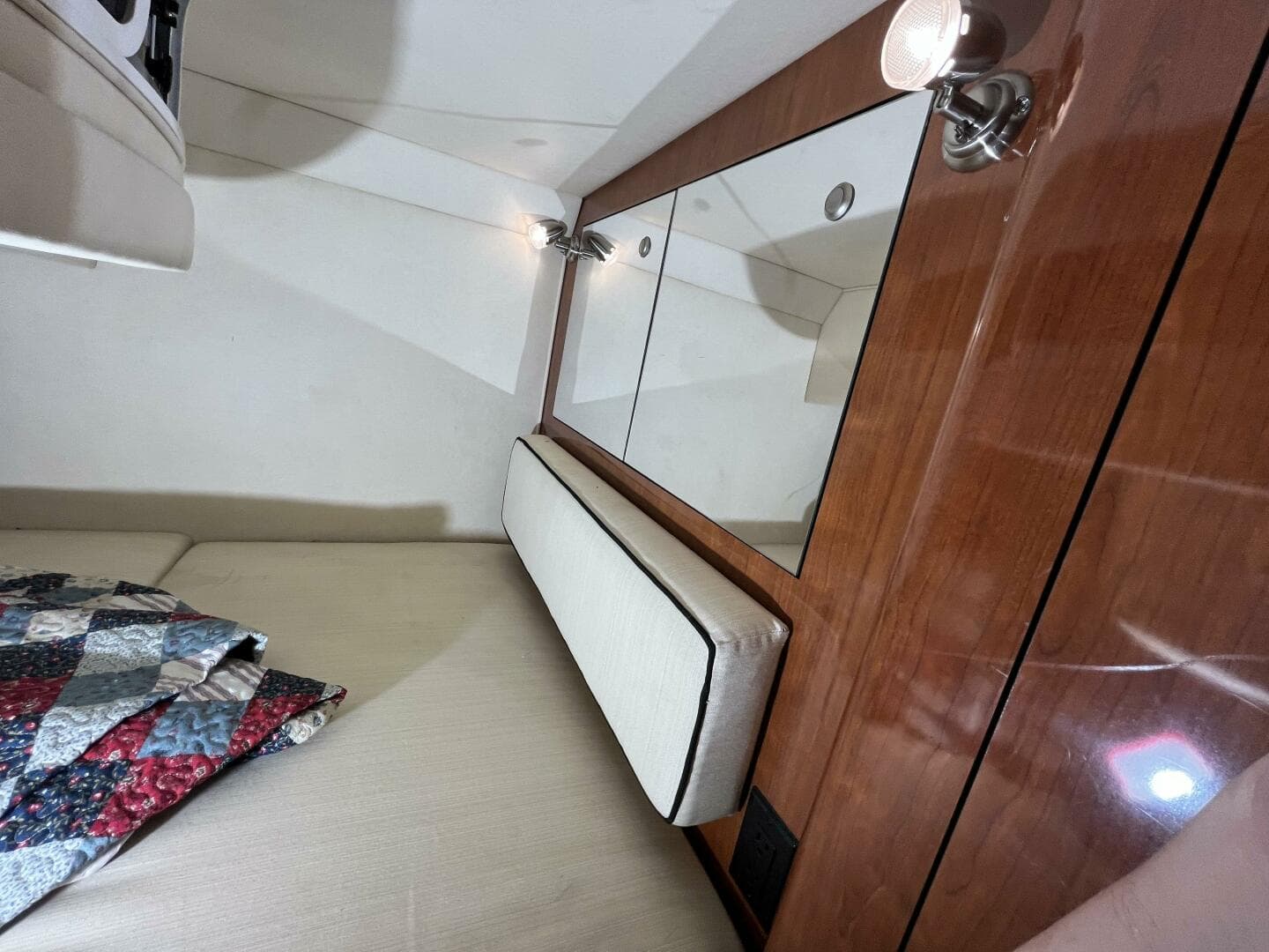 2007 Sea Ray 280 Sundancer — photo 51
