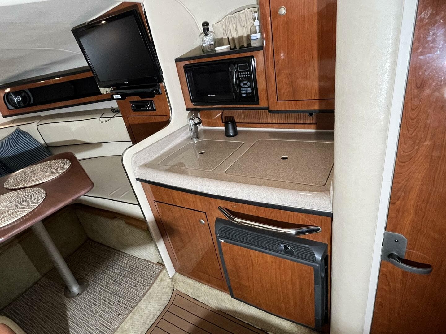 2007 Sea Ray 280 Sundancer — photo 45
