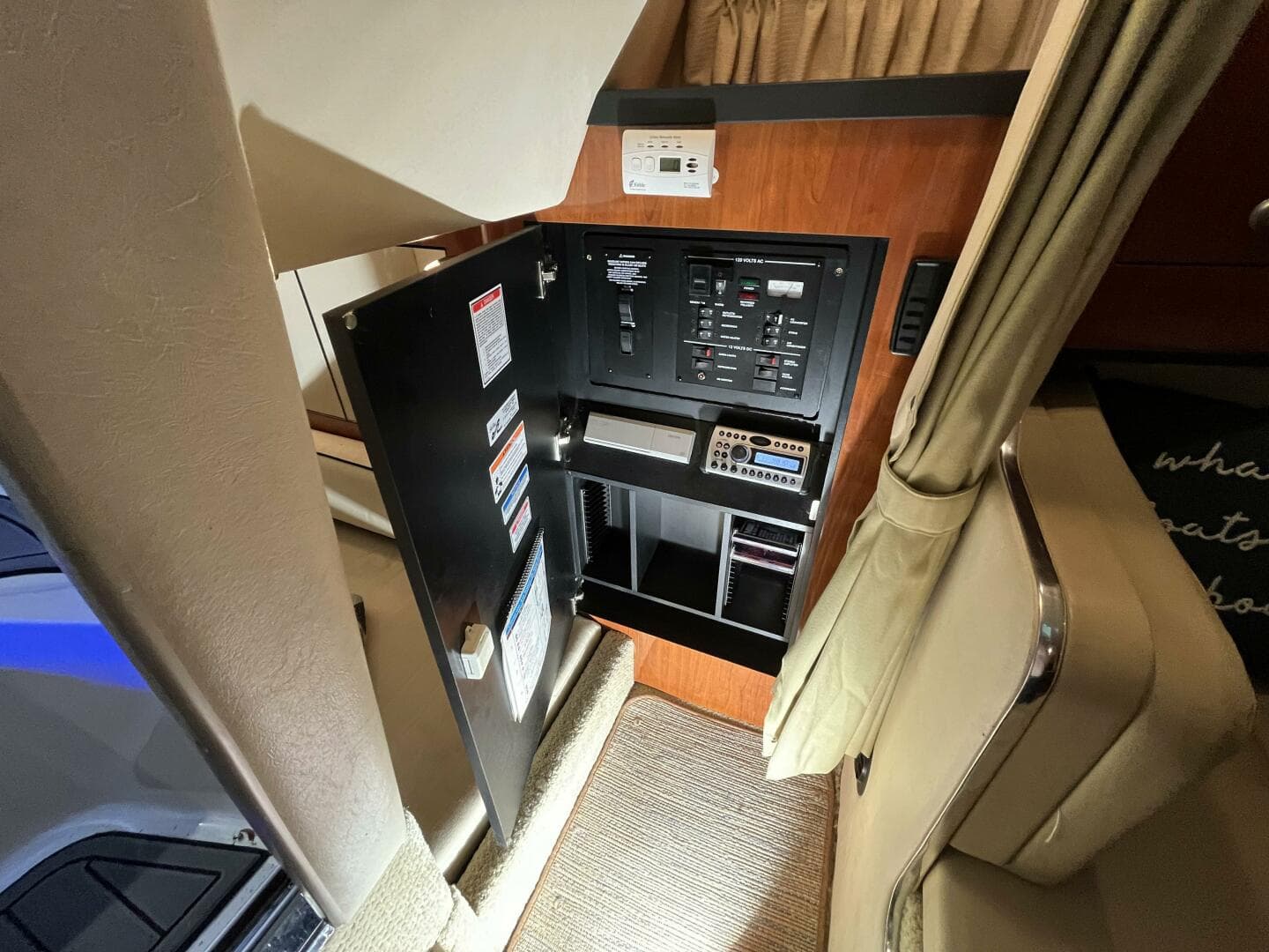 2007 Sea Ray 280 Sundancer — photo 47