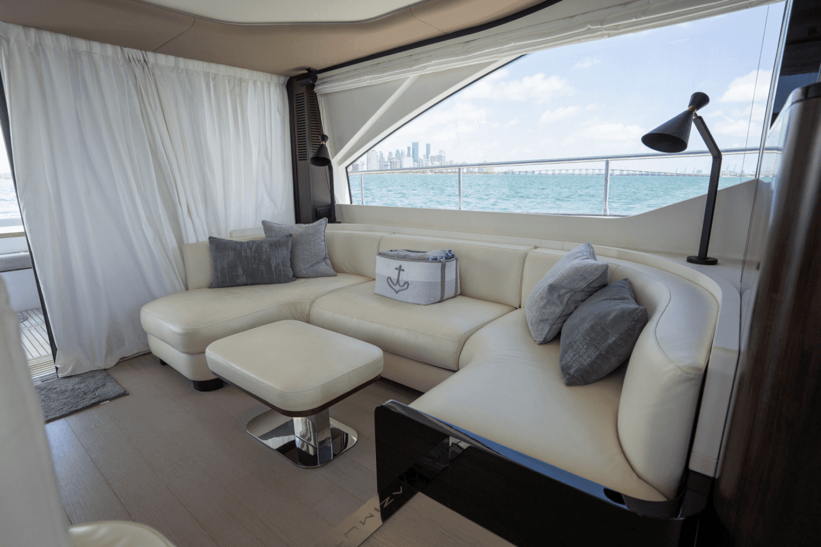 2019 Azimut 60 Fly — photo 42