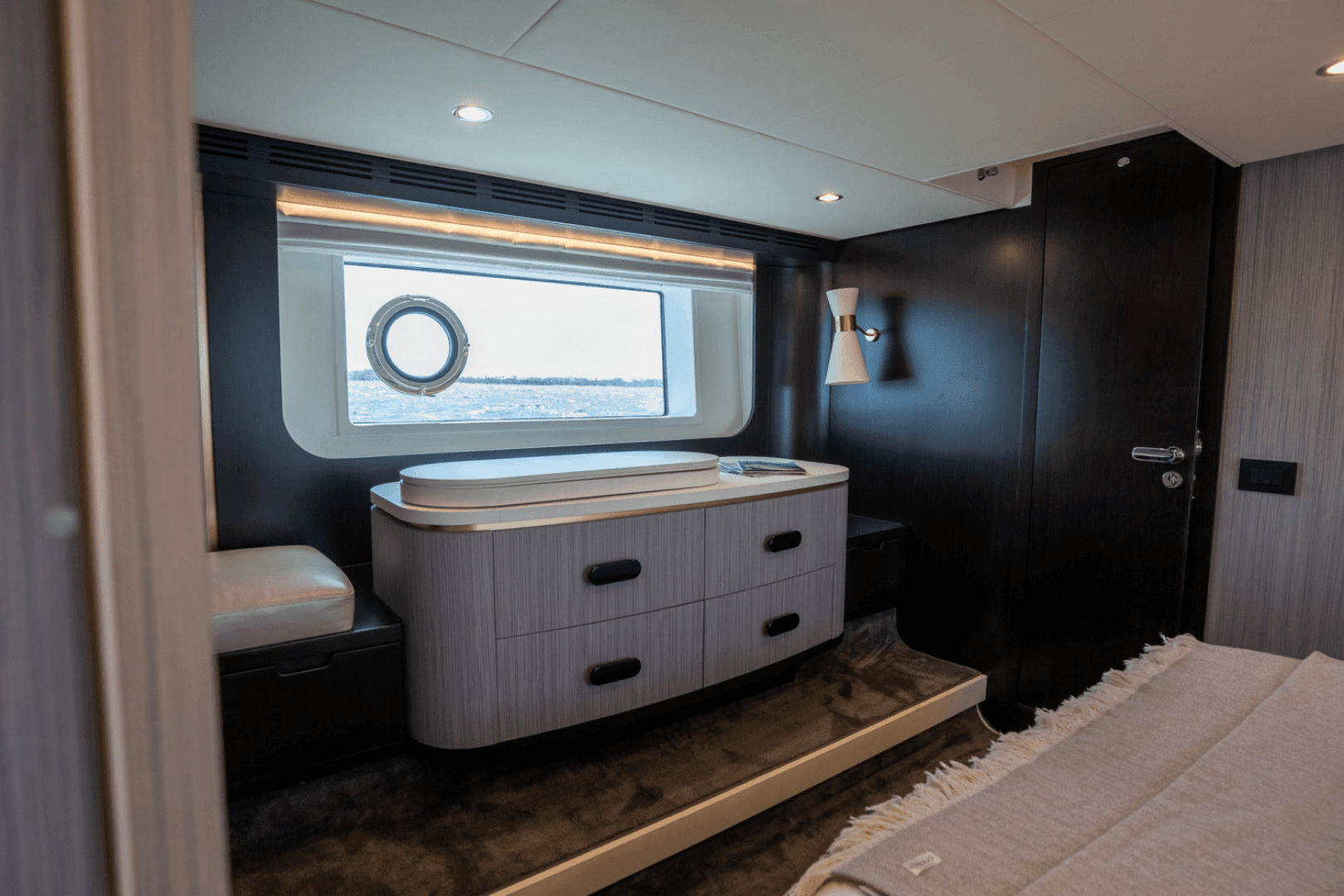 2019 Azimut 60 Fly — photo 55