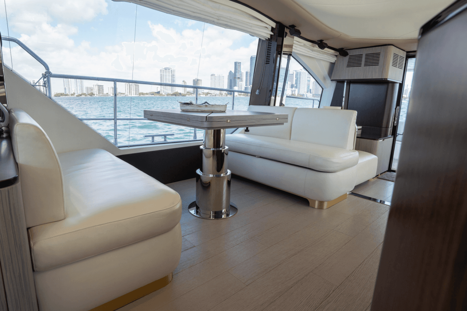 2019 Azimut 60 Fly — photo 46
