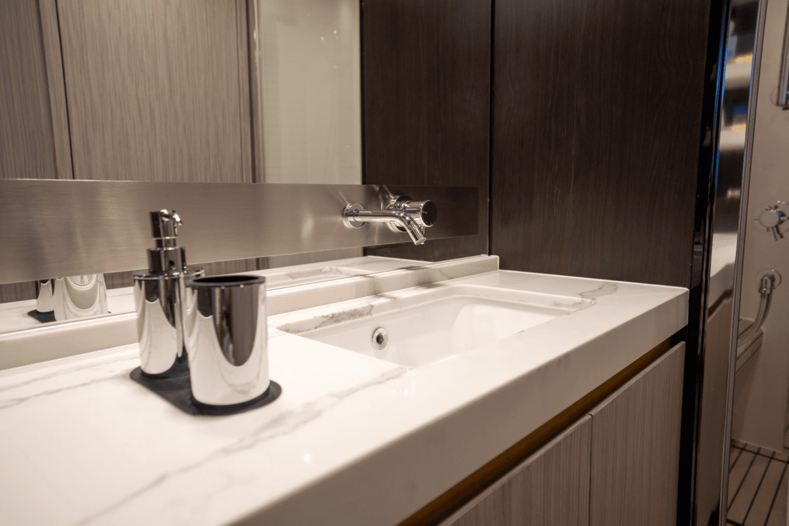 2019 Azimut 60 Fly — photo 63