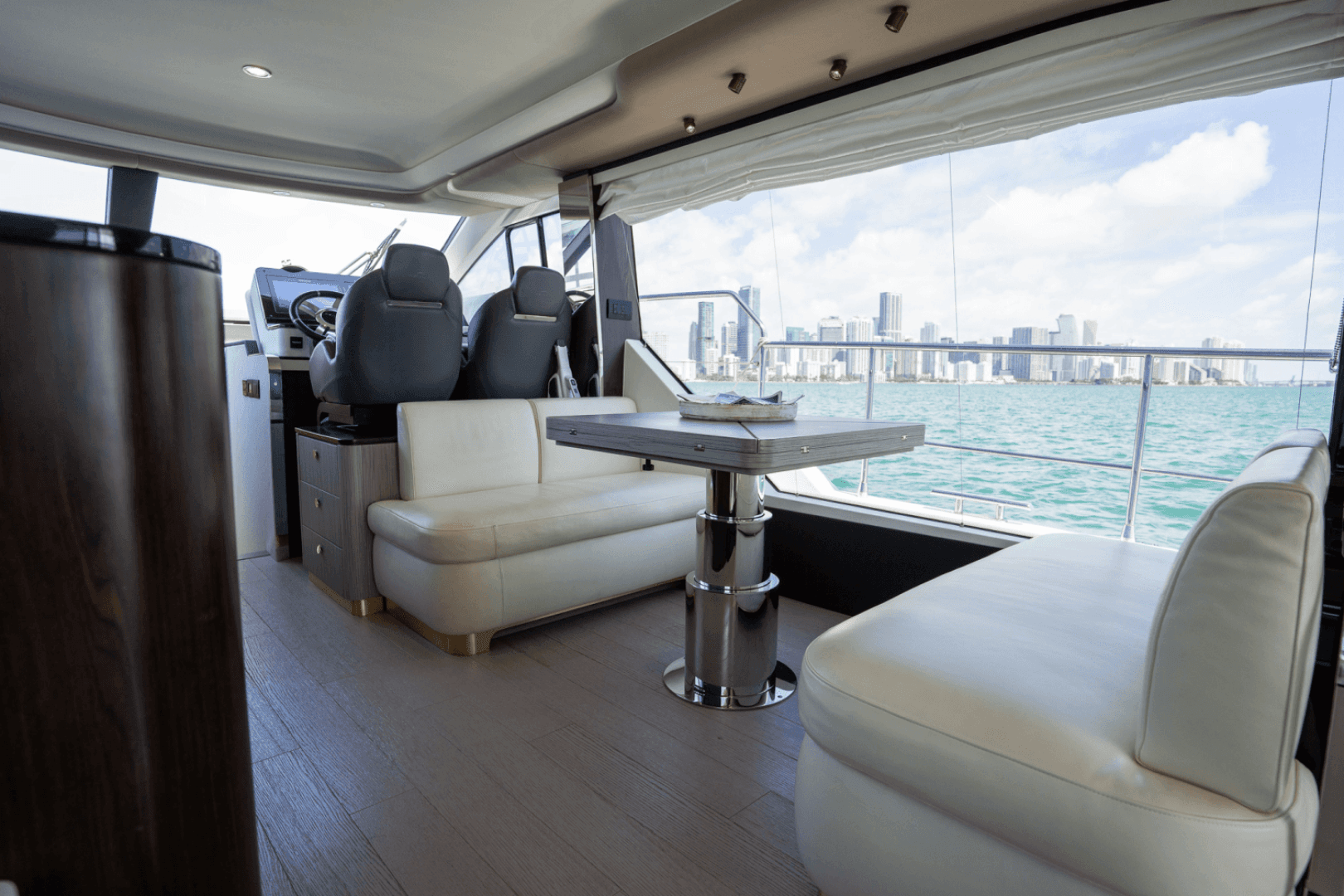 2019 Azimut 60 Fly — photo 40