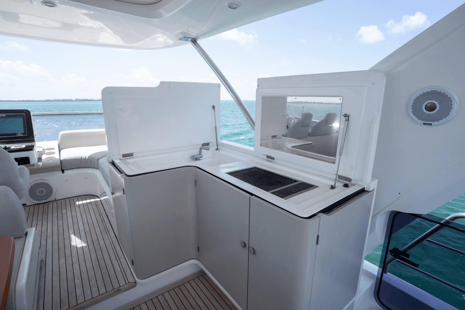 2019 Azimut 60 Fly — photo 28