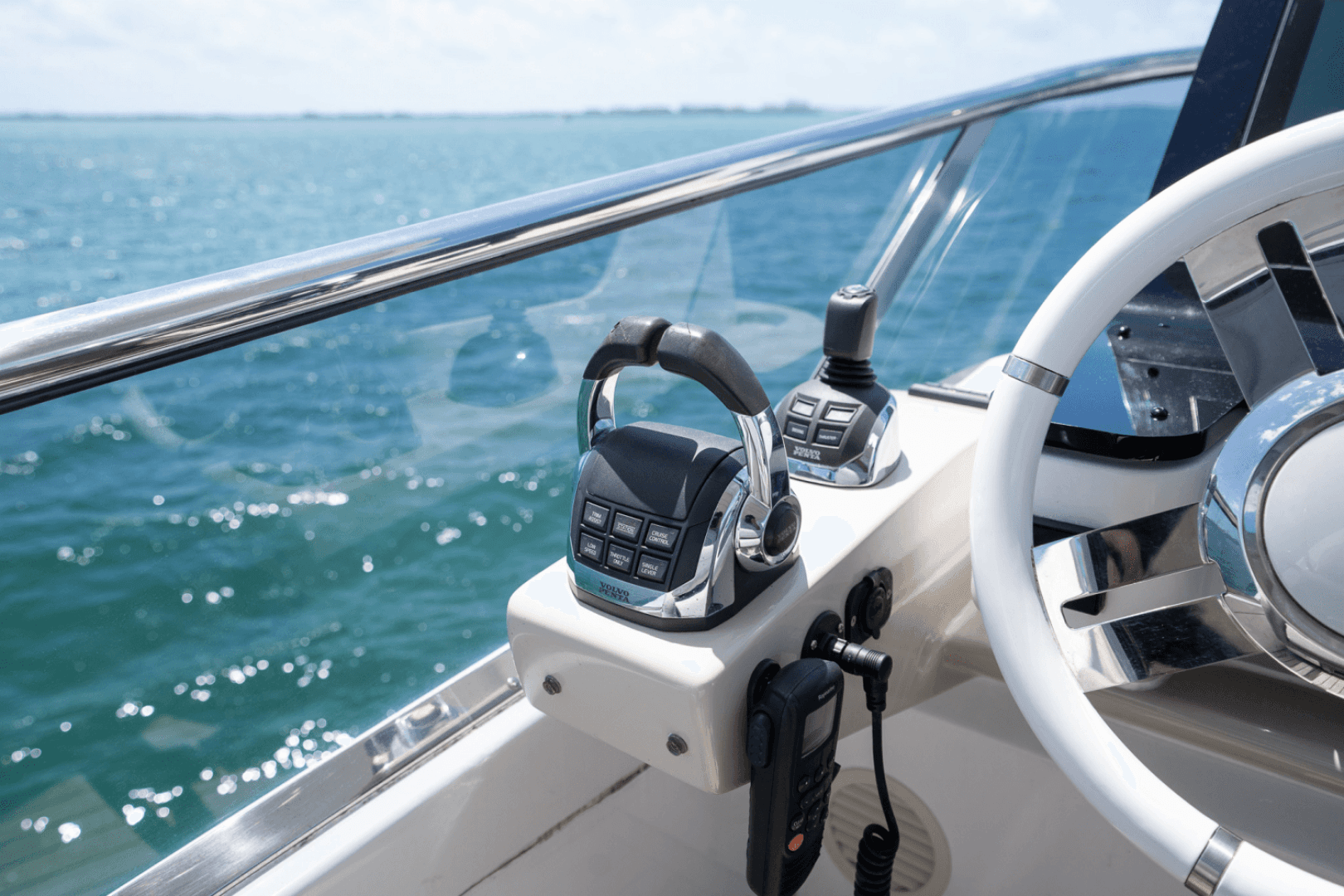 2019 Azimut 60 Fly — photo 23