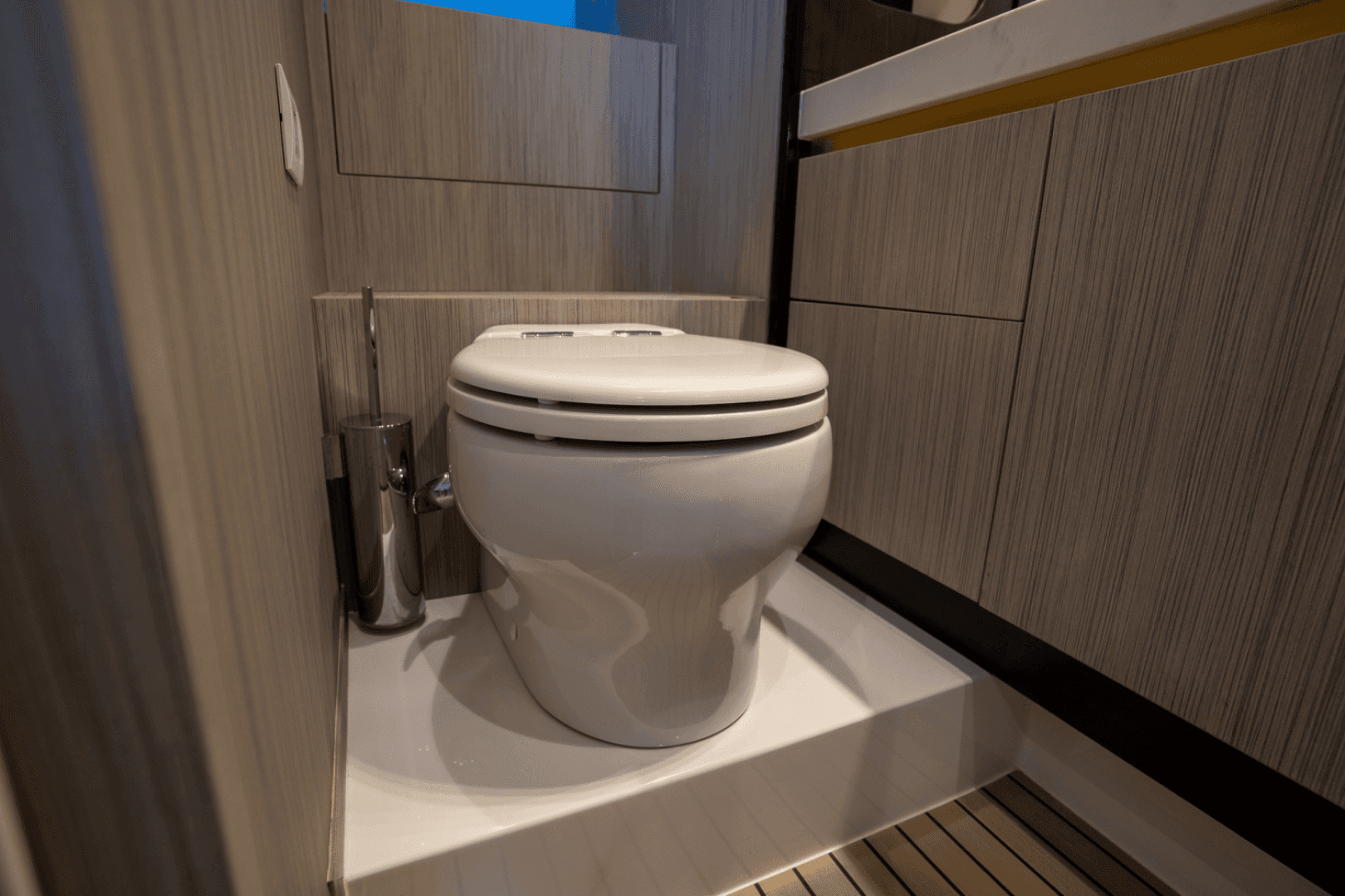 2019 Azimut 60 Fly — photo 68