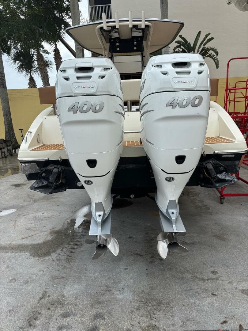 2013 Statement 35 Center Console — photo 3