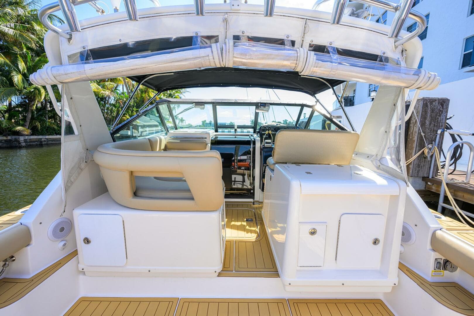 2002 Tiara Yachts 3100 LE — photo 19
