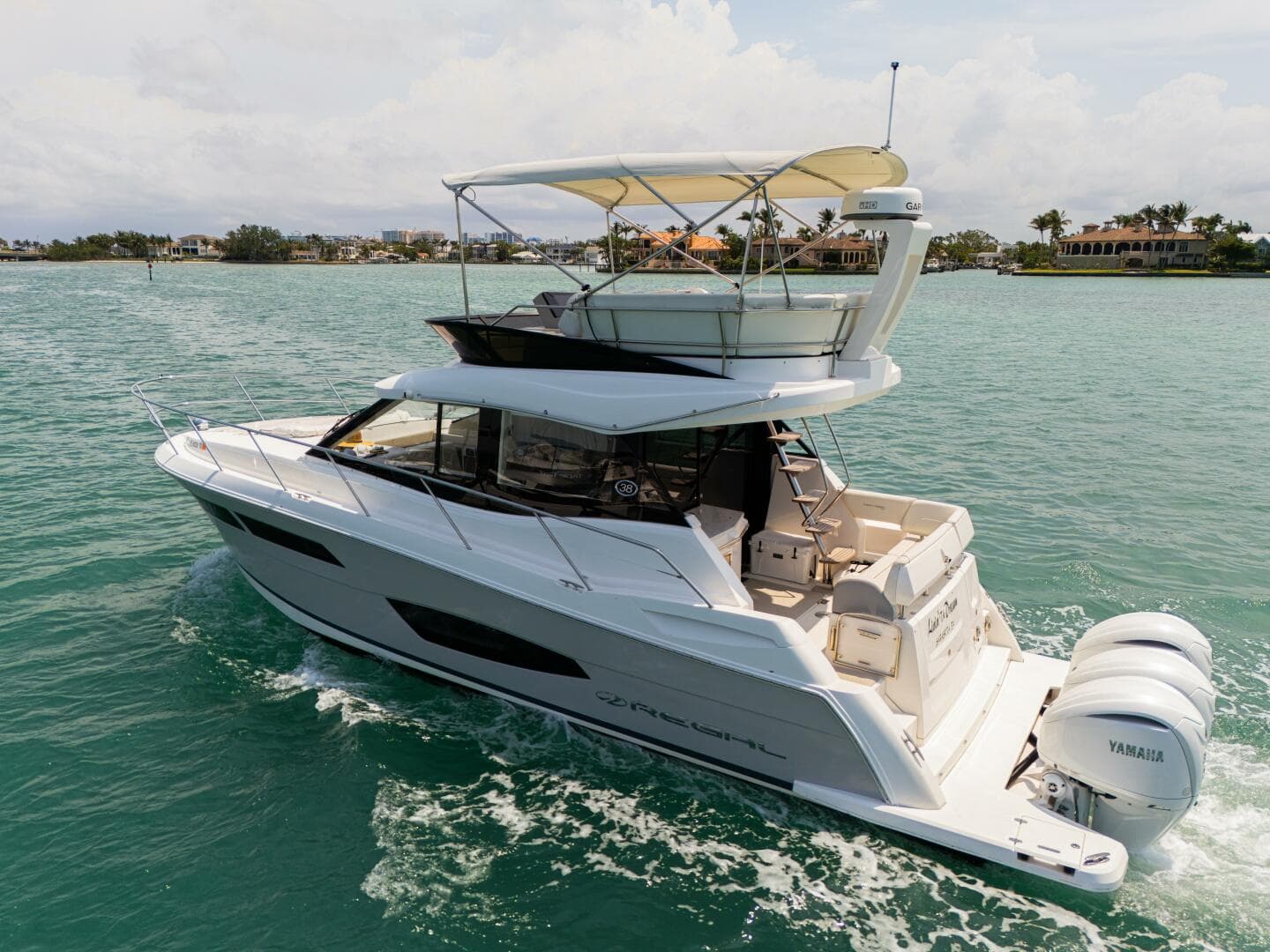 2023 Regal 38 Fxo — photo 2