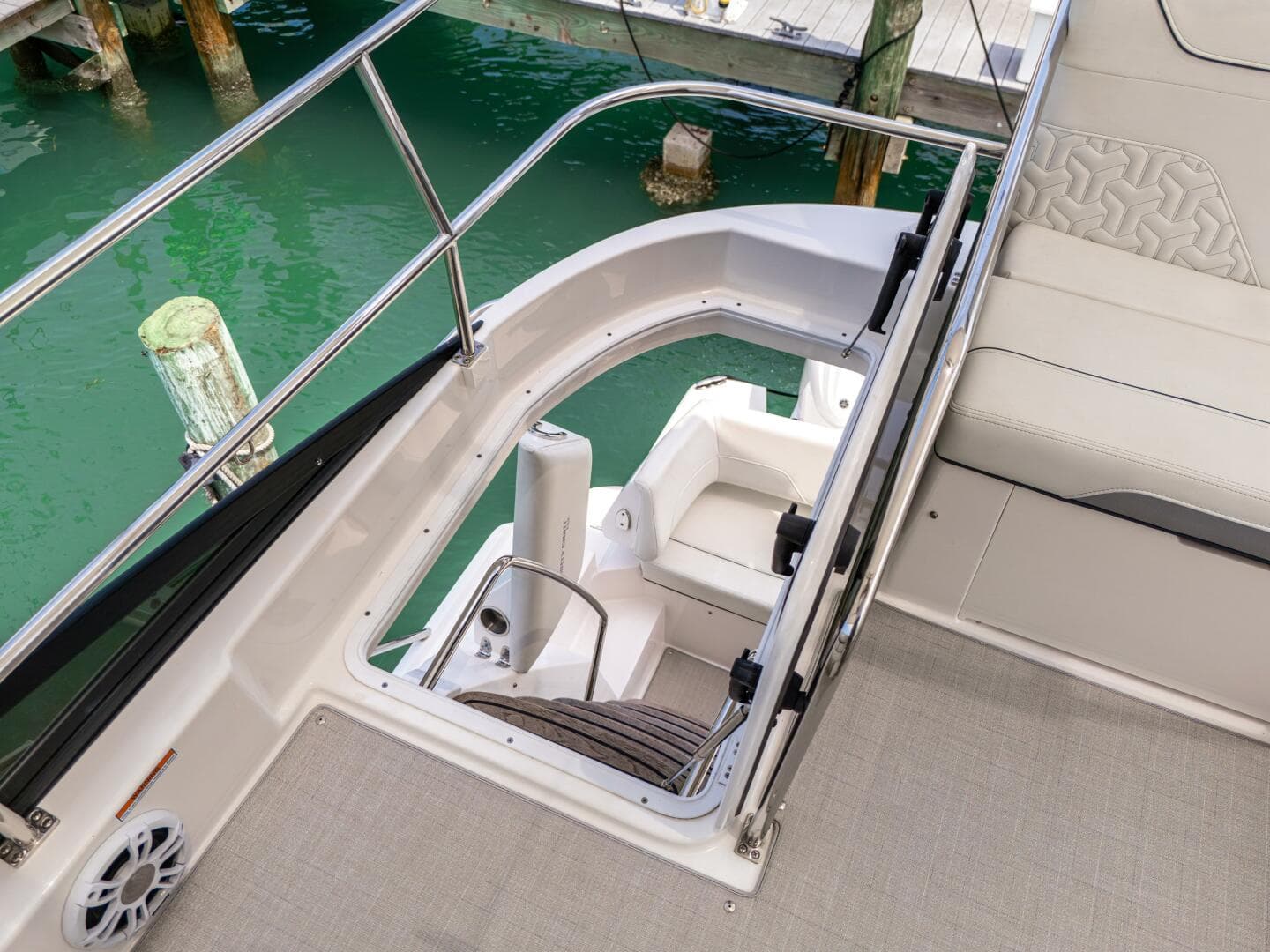 2023 Regal 38 Fxo — photo 40