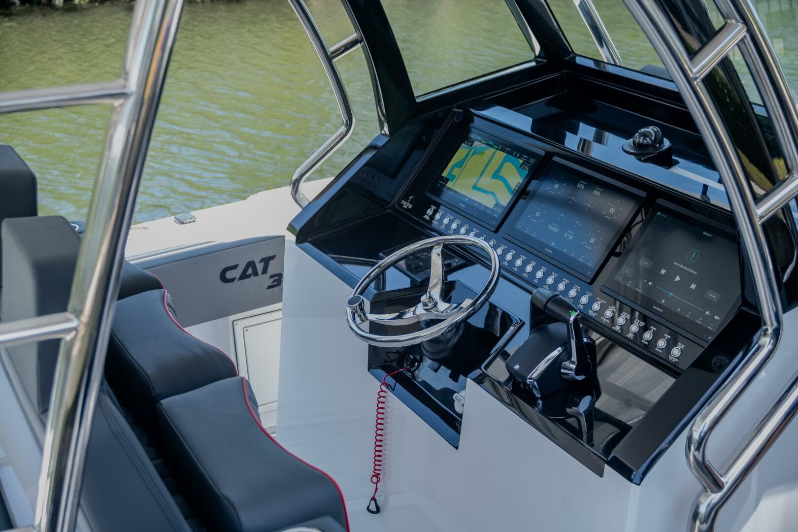 2025 Sedna 37 Open — photo 12