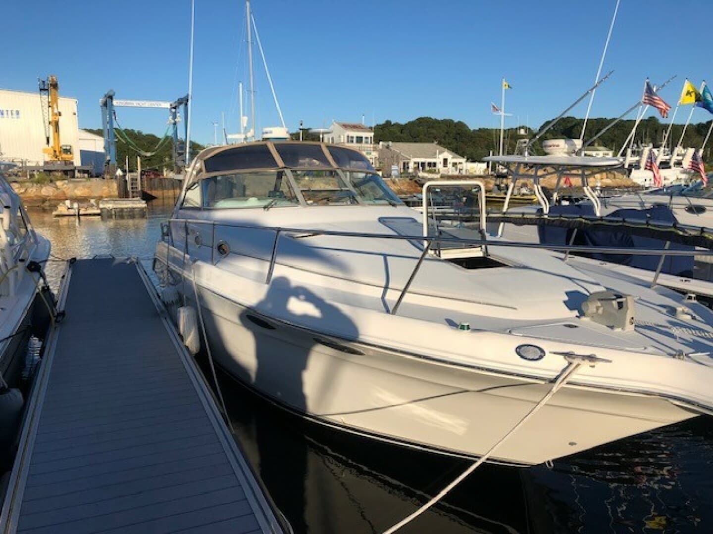 1996 Sea Ray 330 Sundancer — photo 1