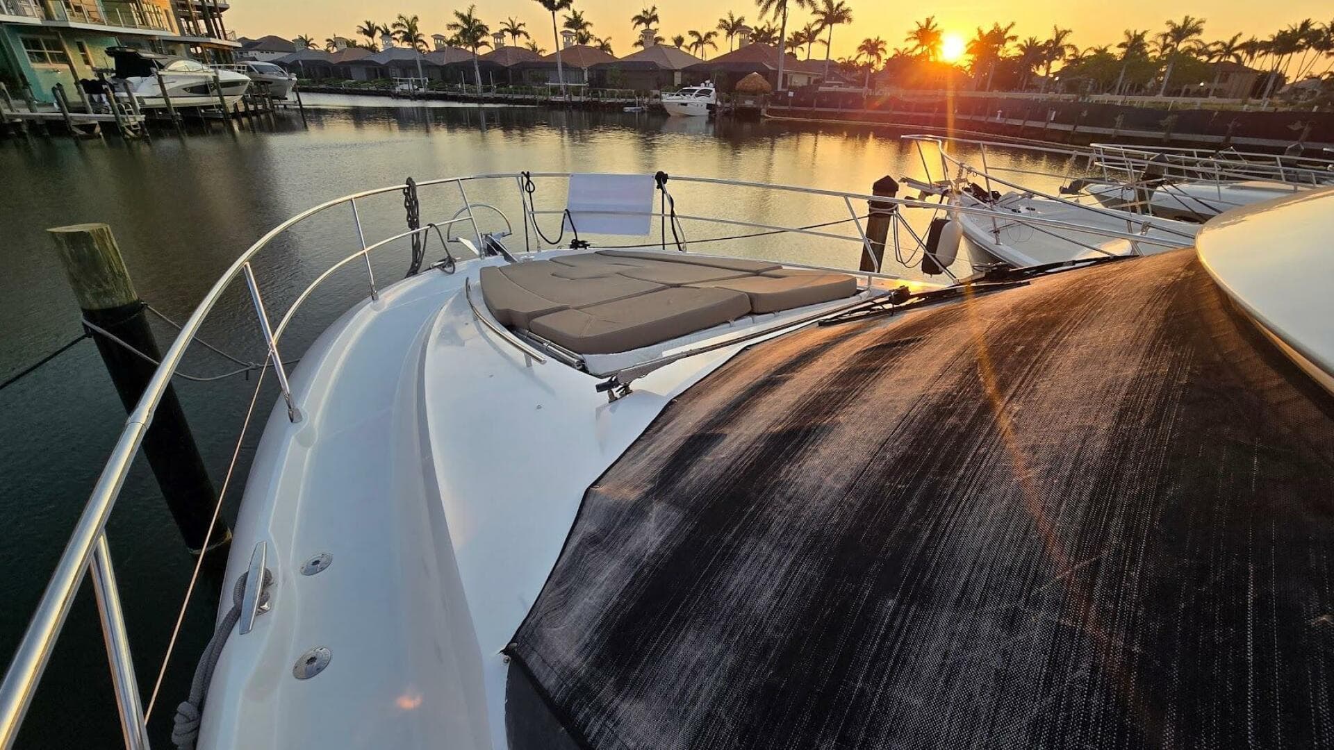 2013 Prestige 500 — photo 39