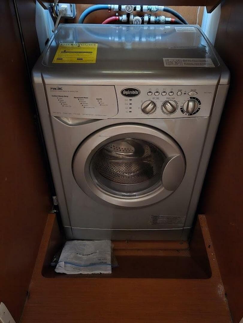 2013 Prestige 500 — photo 32