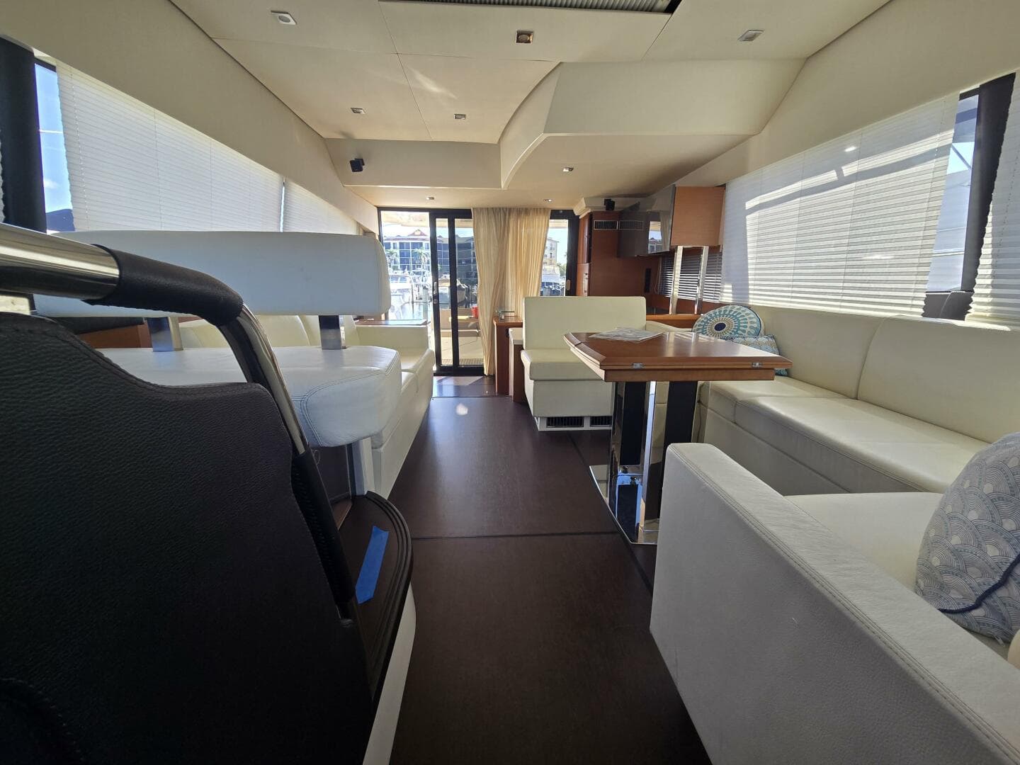 2013 Prestige 500 — photo 4
