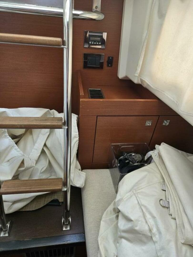 2013 Prestige 500 — photo 41