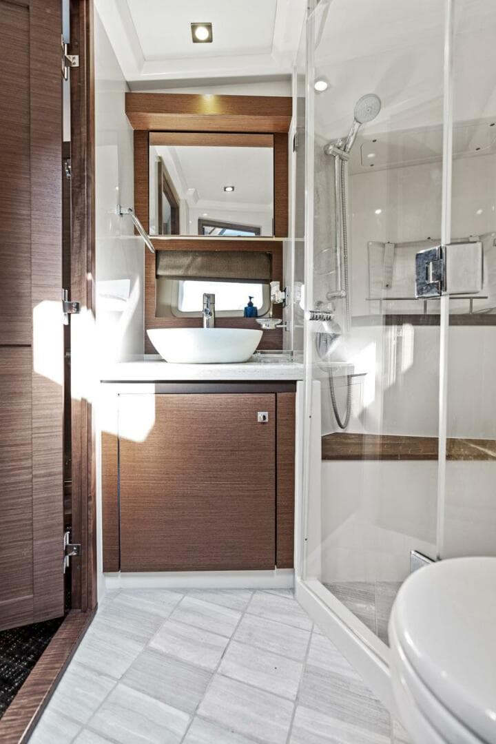 2014 Sea Ray 510 Fly — photo 36